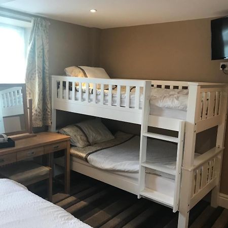 Rokeby Inn Newsham  ภายนอก รูปภาพ